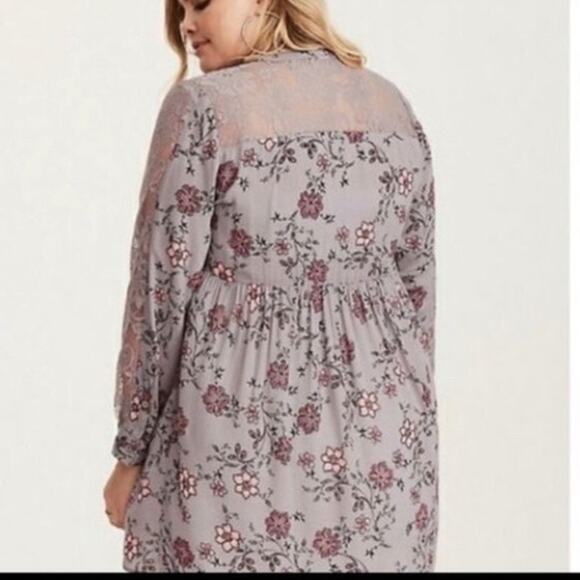 Torrid Floral Babydoll Lace Tunic Semi Blouse Shirt Top Hi Lo Size 00X (10) - Picture 2 of 15